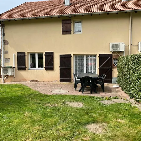 Aux Trois Apartment La Chapelle (Lorraine)
